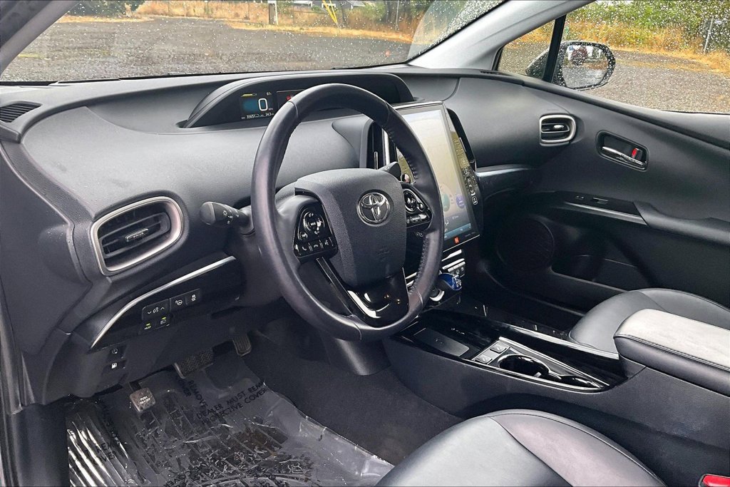 Used 2020 Toyota Prius Prime Limited FWD image 18