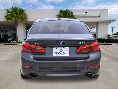 Used 2020 BMW 540i xDrive w/ Premium Package AWD/4WD image 5