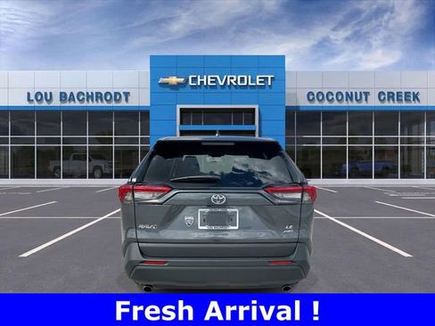 Used 2025 Toyota RAV4 LE image 7