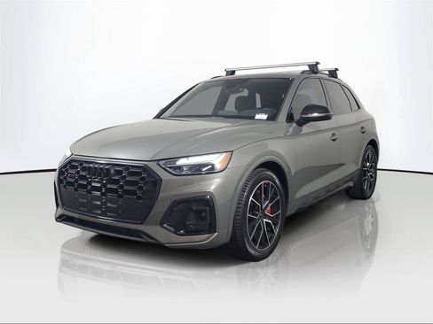 Used 2023 Audi SQ5 Premium Plus w/ Premium Plus Package AWD/4WD image 3