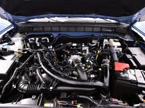 Used 2023 Ford Bronco Wildtrak AWD/4WD image 27