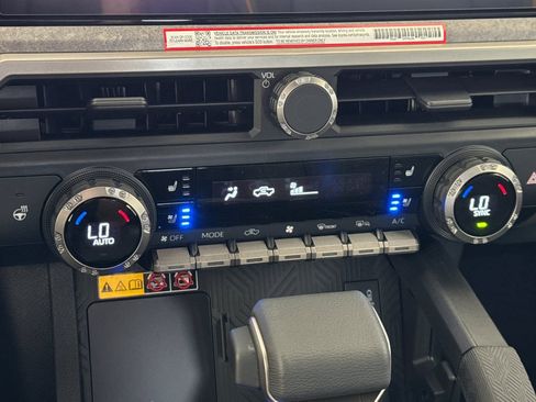 New 2025 Toyota Tacoma Trailhunter image 18