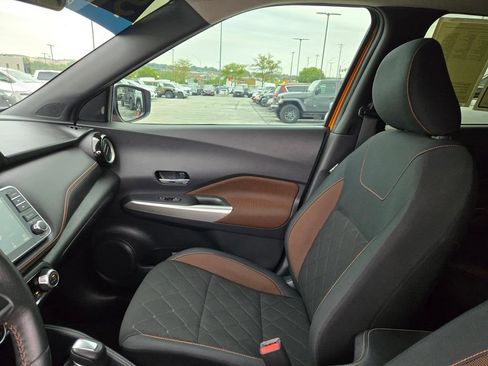 Used 2020 Nissan Kicks SR FWD image 22