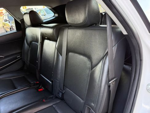 Used 2018 Hyundai Santa Fe AWD w/ Cargo Package image 46