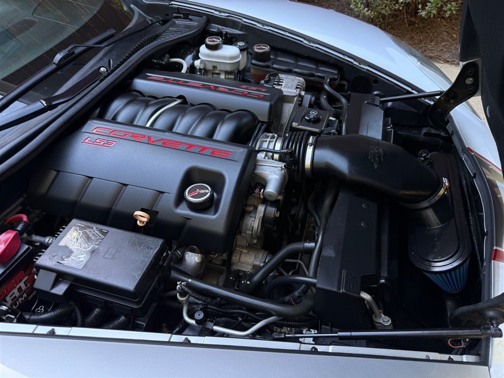 Used 2011 Chevrolet Corvette Grand Sport w/ Preferred Equipment Group RWD image 73