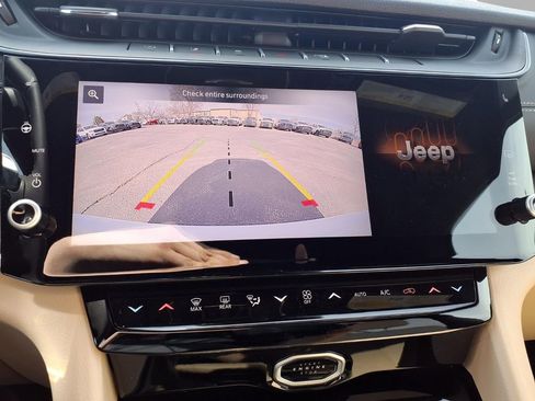 New 2026 Jeep Grand Cherokee L Limited w/ Trailer Tow Package image 7