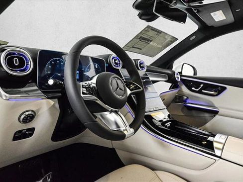 New 2026 Mercedes-Benz GLC 300 4MATIC image 10