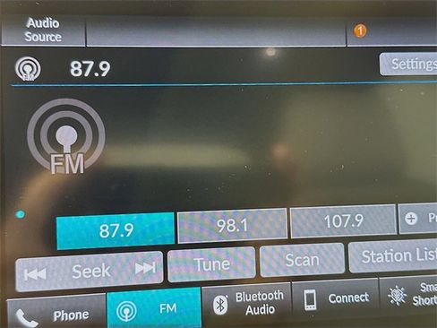 Certified 2024 Honda HR-V EX-L image 22