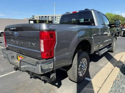 Used 2021 Ford F250 XLT w/ XLT Premium Package AWD/4WD image 3