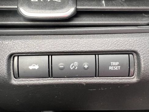 Used 2024 Nissan Altima 2.5 S image 19