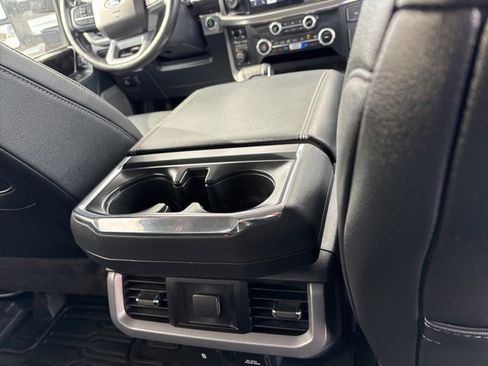 Used 2023 Ford F150 Lariat w/ Trailer Tow Package image 20