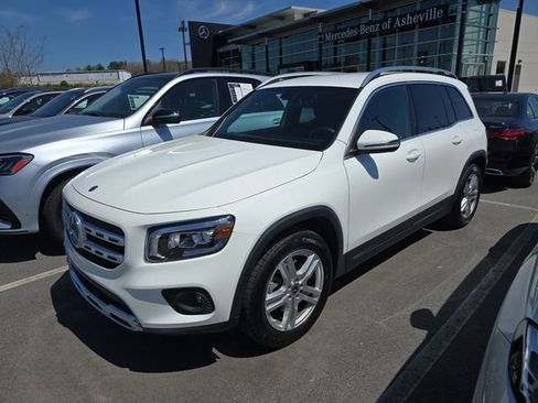 Certified 2022 Mercedes-Benz GLB 250 4MATIC image 4