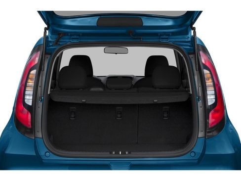 Used 2019 Kia Soul + FWD image 6