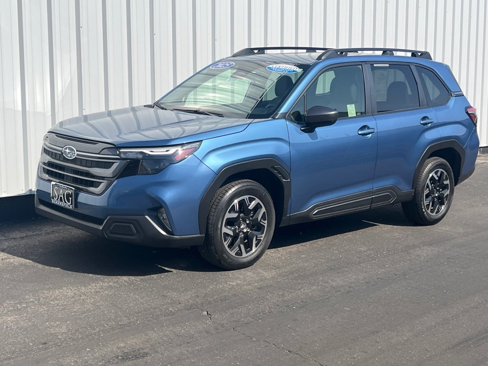 Used 2025 Subaru Forester Premium AWD/4WD image 1