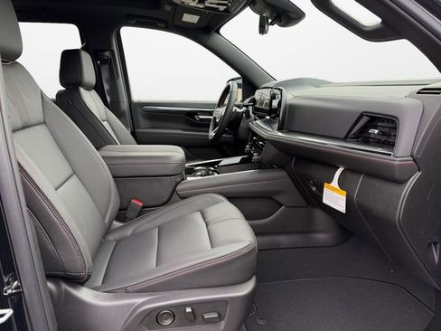 New 2026 Chevrolet Tahoe RST image 15