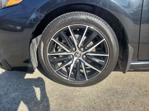 Certified 2024 Toyota Camry SE image 29