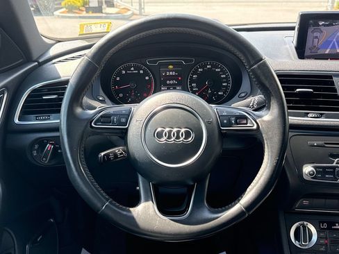 Used 2015 Audi Q3 2.0T Prestige AWD/4WD image 24