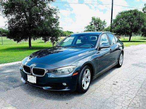 Used 2013 BMW 328i Sedan RWD image 2