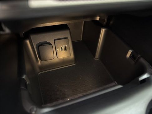 New 2025 Ford Explorer ST-Line w/ Premium Package image 26