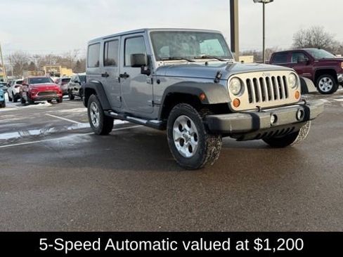 Used 2013 Jeep Wrangler Unlimited Sahara w/ Dual Top Group image 3