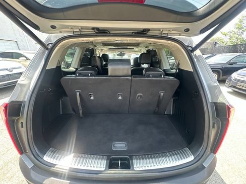 Used 2022 Kia Telluride SX w/ SX Prestige Package AWD/4WD image 30