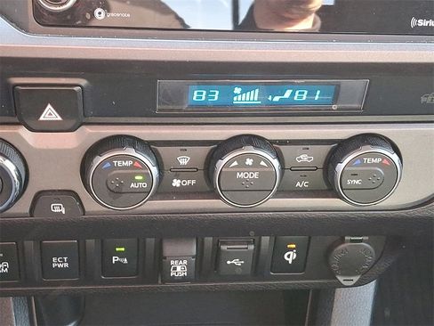 Used 2022 Toyota Tacoma SR image 17