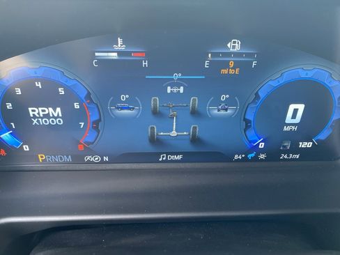 New 2026 Ford Bronco Badlands AWD/4WD image 32