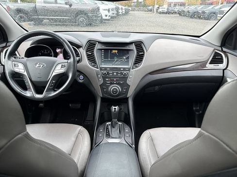 Used 2017 Hyundai Santa Fe Sport w/ 2.4L Tech Package 04 AWD/4WD image 7