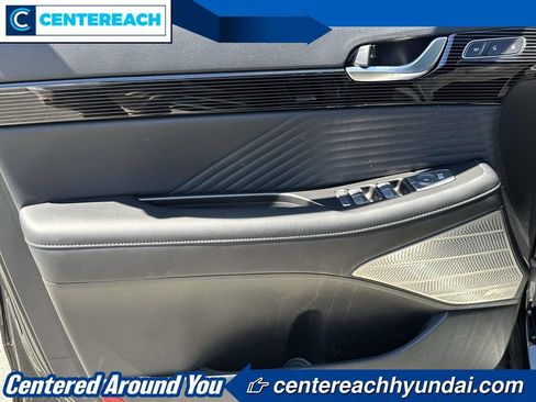 Used 2025 Hyundai Palisade Calligraphy AWD/4WD image 14
