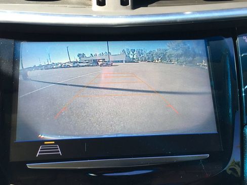 Used 2018 Cadillac XTS Luxury AWD/4WD image 10