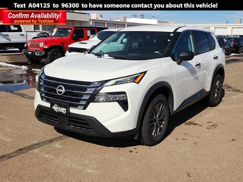 Used 2024 Nissan Rogue S image 1