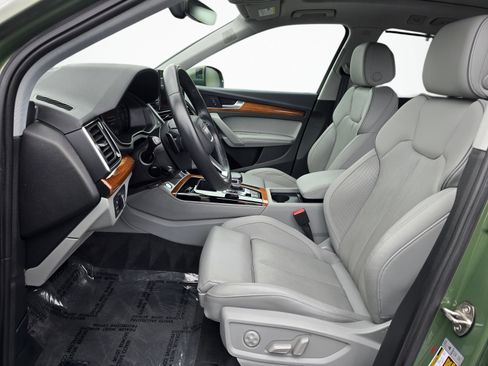 Used 2024 Audi Q5 2.0T Premium Plus AWD/4WD image 12