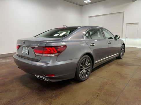 Used 2014 Lexus LS 600h L image 34