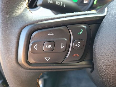 Used 2024 Jeep Wrangler Unlimited w/ Convenience Group image 17