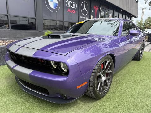 Used 2016 Dodge Challenger R/T Plus RWD image 1