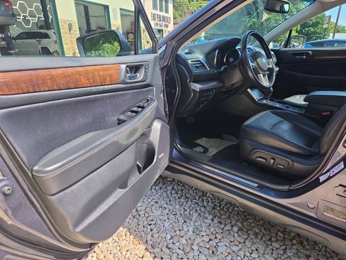 Used 2015 Subaru Outback 2.5i Limited AWD/4WD image 15