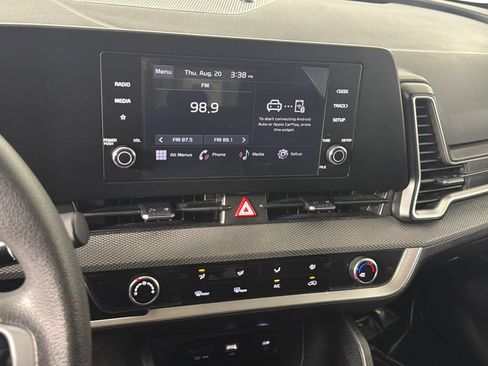 Used 2024 Kia Sportage LX FWD image 20