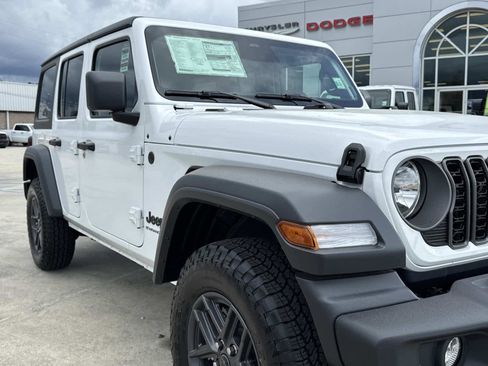 New 2025 Jeep Wrangler Sport S image 17