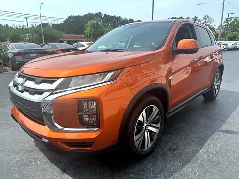 Used 2024 Mitsubishi Outlander Sport ES image 3
