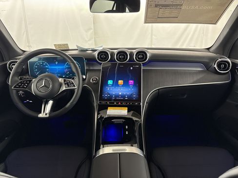 New 2026 Mercedes-Benz GLC 300 image 15