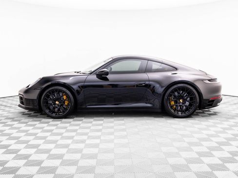 Used 2023 Porsche 911 Carrera GTS image 2