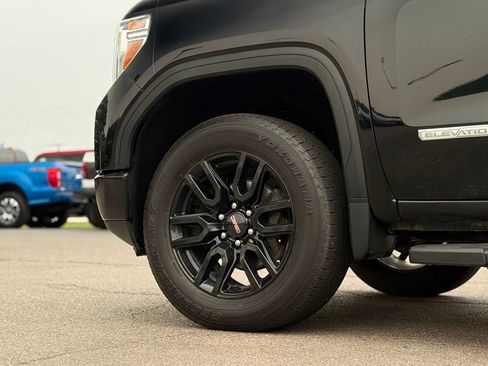 Used 2021 GMC Sierra 1500 Elevation w/ Preferred Package AWD/4WD image 38