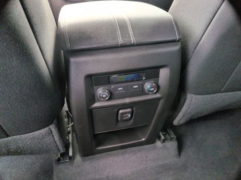 Certified 2023 Chevrolet Traverse LT image 20