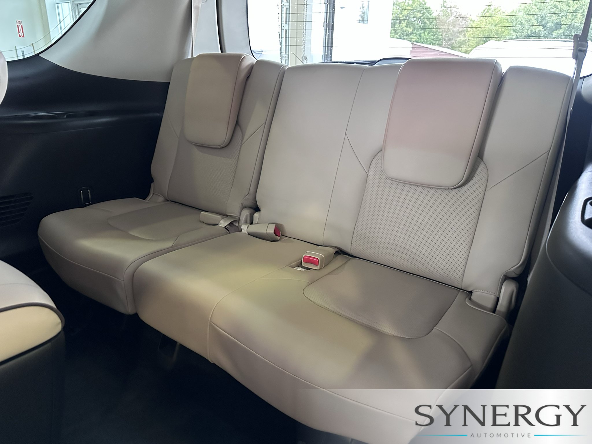 Used 2022 Nissan Armada Platinum w/ Captain's Chairs Package RWD image 26