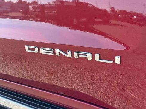 Used 2024 GMC Sierra 1500 Denali w/ Denali Reserve Package AWD/4WD image 8