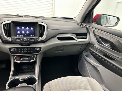 Used 2022 GMC Terrain SLE w/ Driver Convenience Package image 26