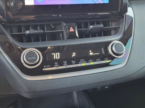 Certified 2023 Toyota Corolla LE FWD image 15