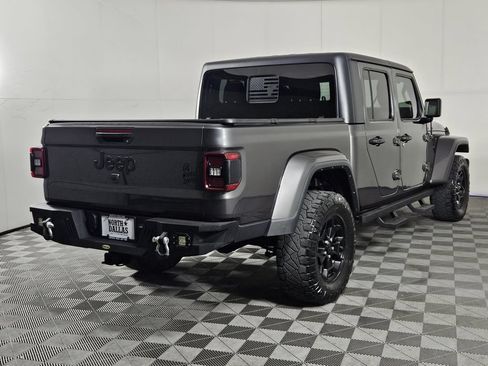 Used 2021 Jeep Gladiator Sport AWD/4WD image 4