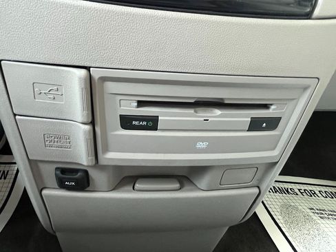 Used 2017 Honda Odyssey SE image 39