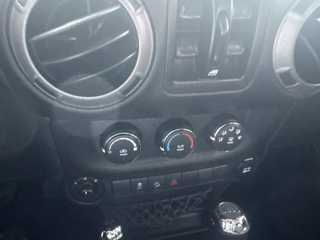 Used 2016 Jeep Wrangler Unlimited Sport w/ Quick Order Package 24S AWD/4WD image 24